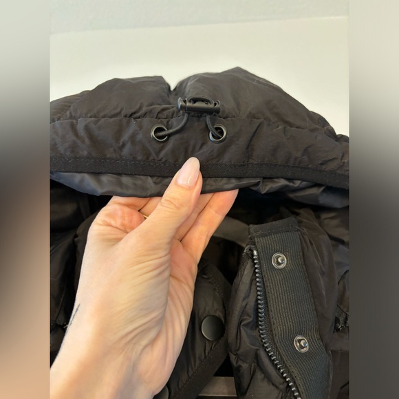 Zara Oversized Puffer Vest - Picture 7 of 9